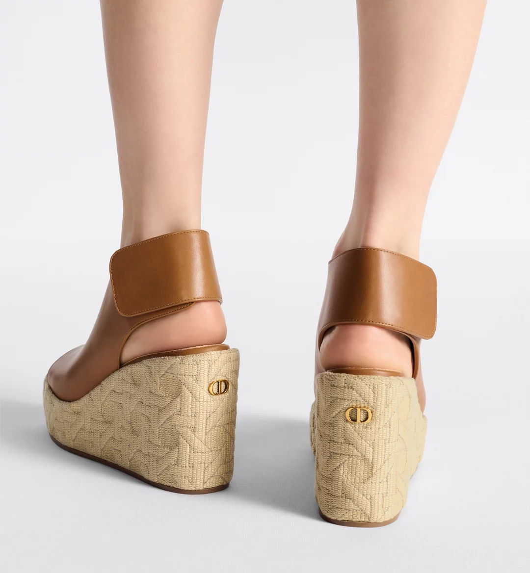 Attitude Dior Wedge Sandal - Image 3